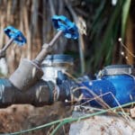 מונה, מונים, מים, שעוני, מי כרמל, צינור, צנרת, תשתית, תשתיות, מדידה, חשבון, יתר, שערוריה, צריכה, הנדסה, תחזוקה, חשבון, ברז, בור, בקרה, ציוד, דיגיטלי, טכנולוגיה, ניהול, רשות, תאגיד