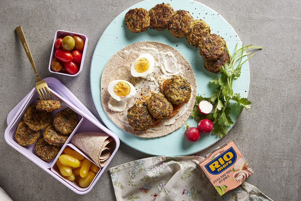 מתכון לקציצות טונה אפויות בתנור מתאימות להגשה בקופסת אוכל (צילום: אפיק גבאי)