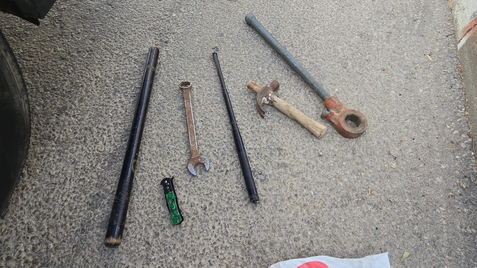 אוהד נתפס עם כלי תקיפה 23/8/25 (צילום: משטרת ישראל)