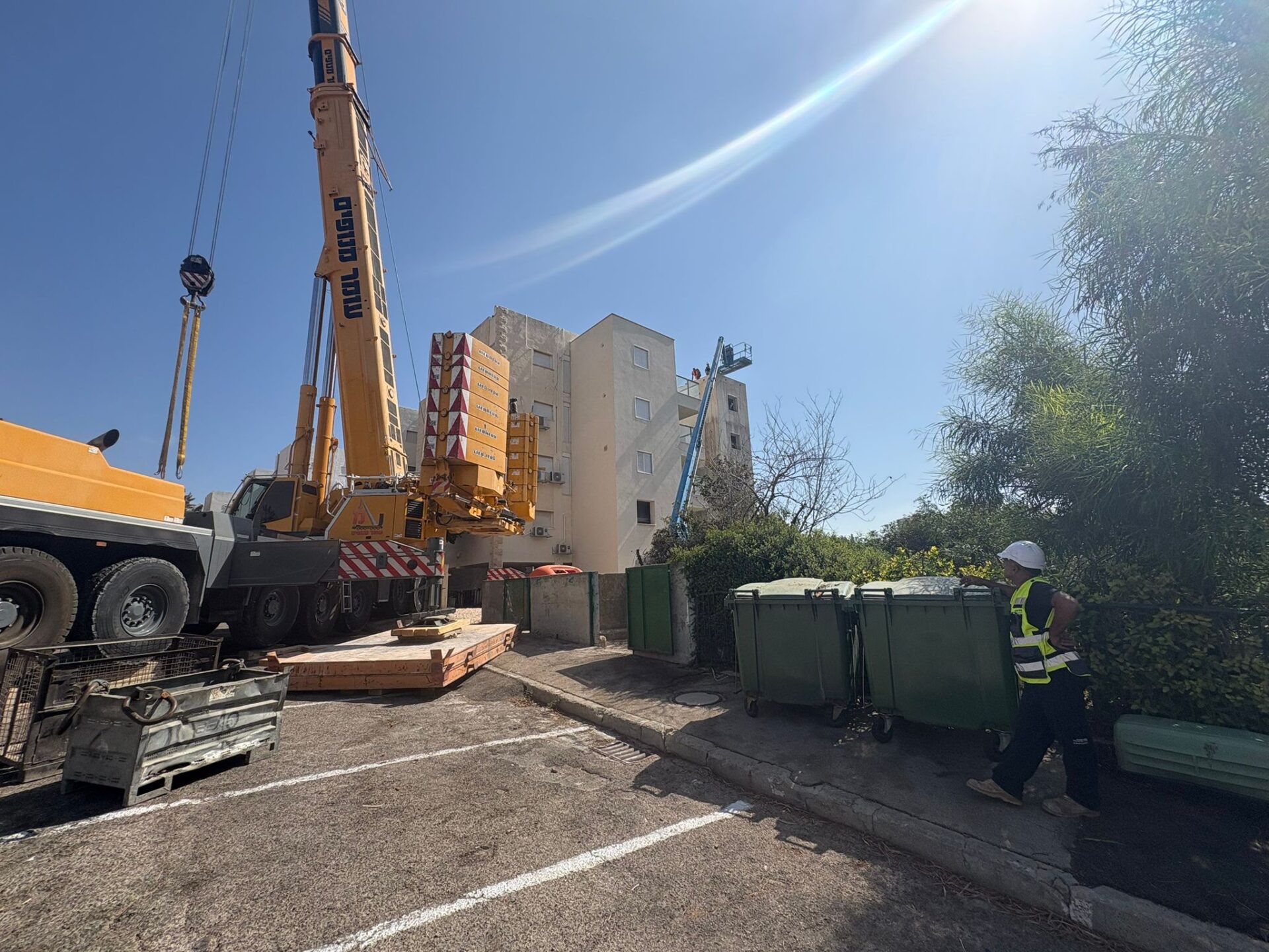 עבודות ברחוב גוט לוין 8 (צילום: מיכל גרובר)