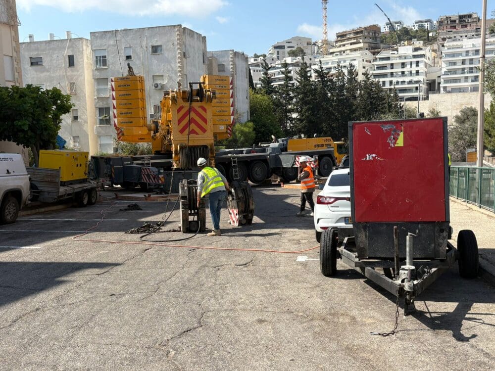 עבודות ברחוב גוט לוין 8 (צילום: מיכל גרובר)