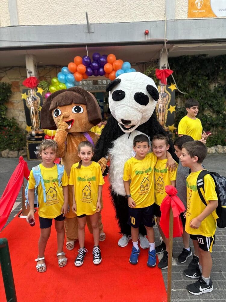 פותחים את שנה"ל החדשה (צילום: טירת כרמל)