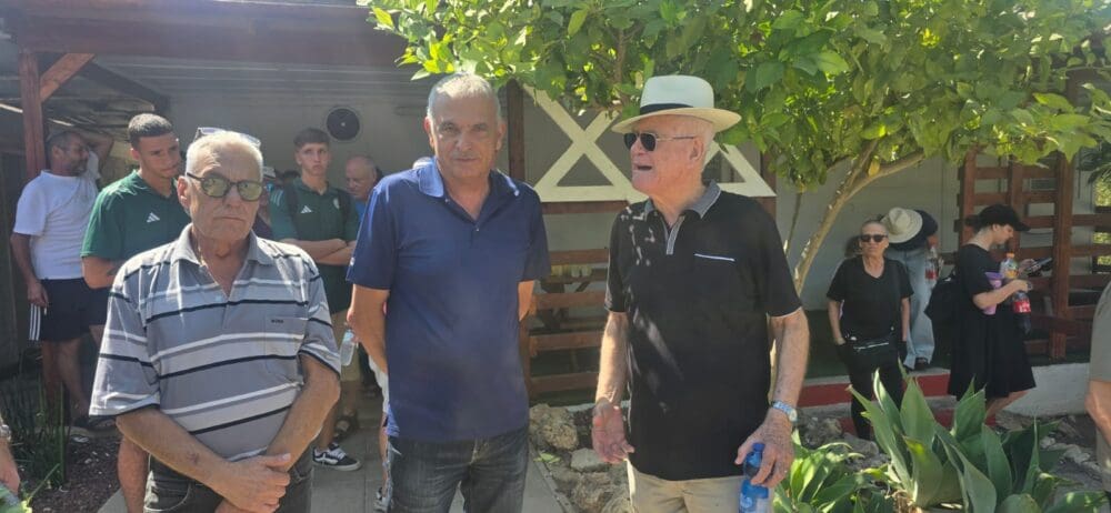 משה רן ז"ל בדרכו האחרונה (צילום: אדיר יזירף)