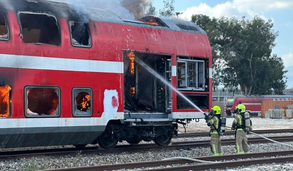 תרגיל משותף לכבאות והצלה וצוותי רכבת ישראל (צילום: כב"ה צפון)