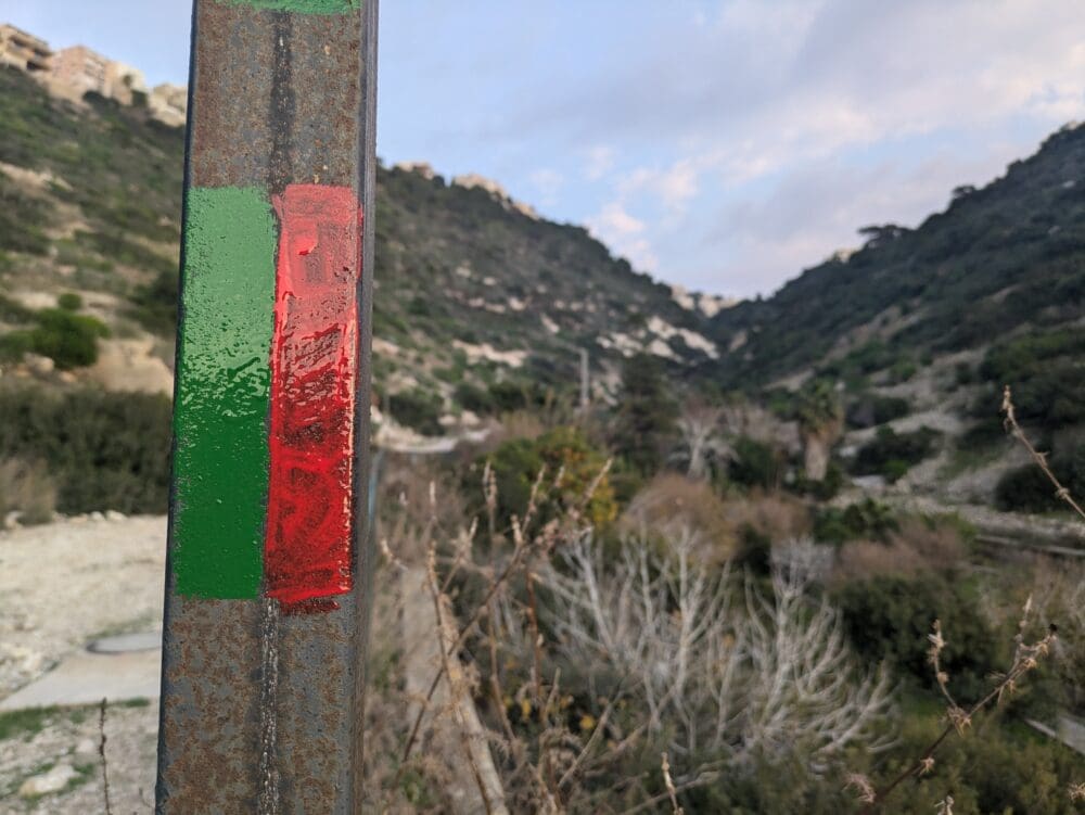 סימון שביל ואדיות חיפה (צילום: איתי קרן)