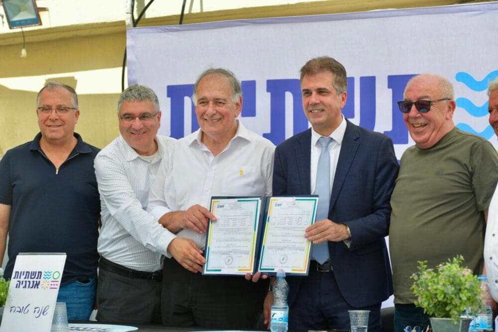 טקס פינוי חוות המכלים בקריית חיים (צילום: שרון לייבל)