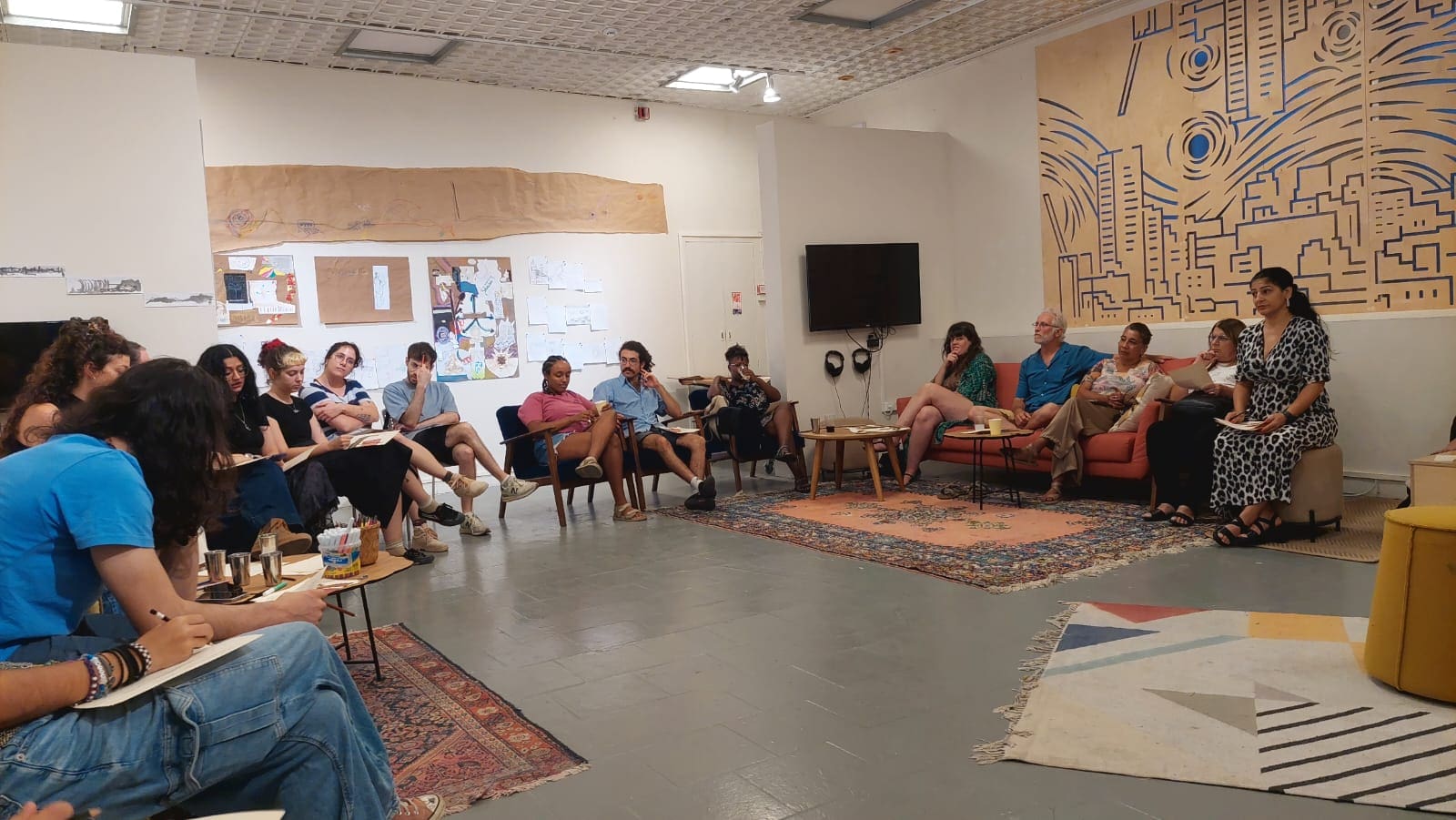 פרויקט 'היינו נפגשים' בחממה לאמנות מקום (צילום ג'ני כצנר)