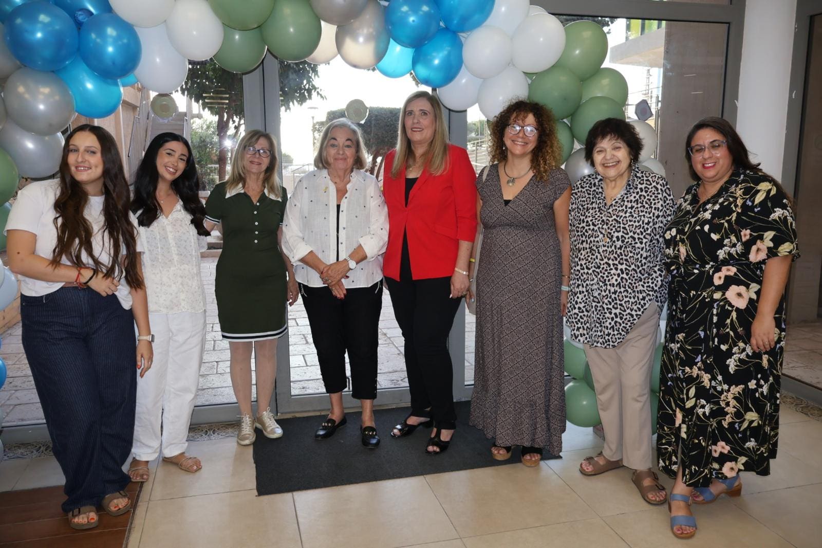 סגל המכללה והאגודה (צילום: נוי מקייס)