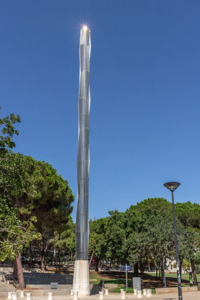 האובליסק של קלטרווה (צילום: אבי אלבאום)