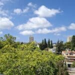 בבית אביבה גלברט – הנוף אשר ממרפסת הבית (צילום: רחלי אורבך)