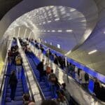 מדרגות עולות מתחנת הרכבת המרכזית בירושלים – מתחת לאדמה (צילום – ירון כרמי)