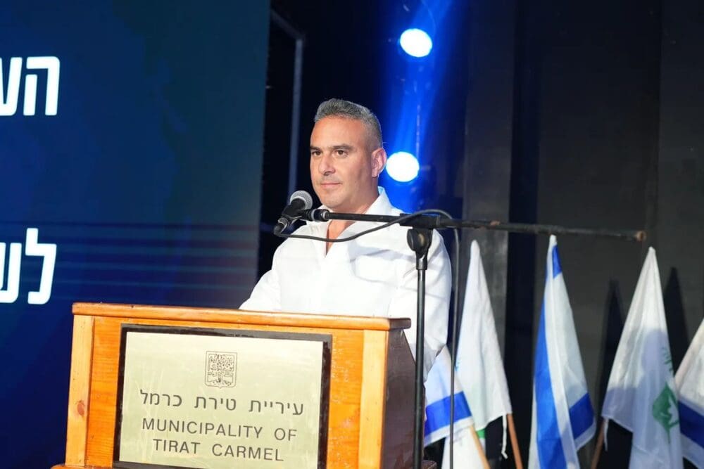 דודו כהן, ראש עיריית טירת כרמל (צילום: טירת כרמל)