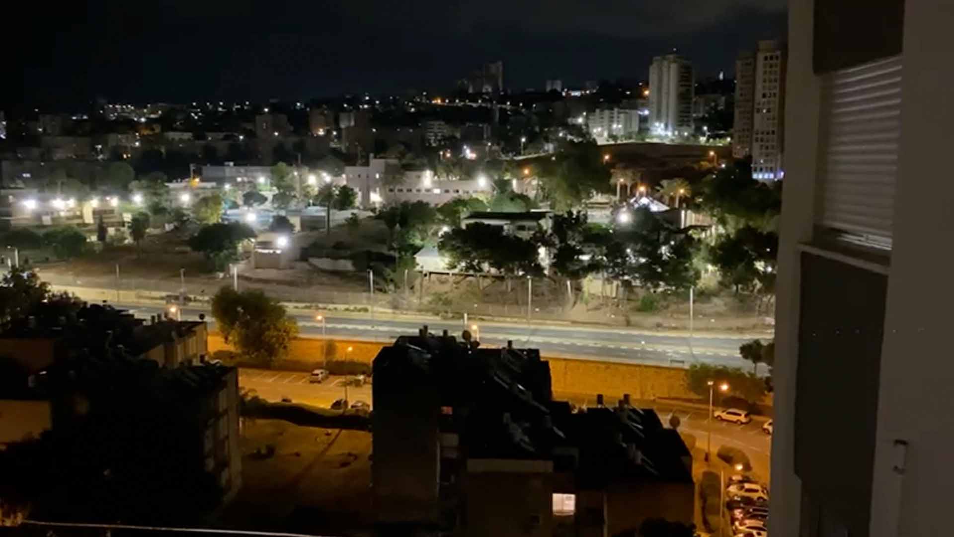 בית החולים 10 משמיע כריזה לפנות בוקר (צילום- אולגה ליאחוב)