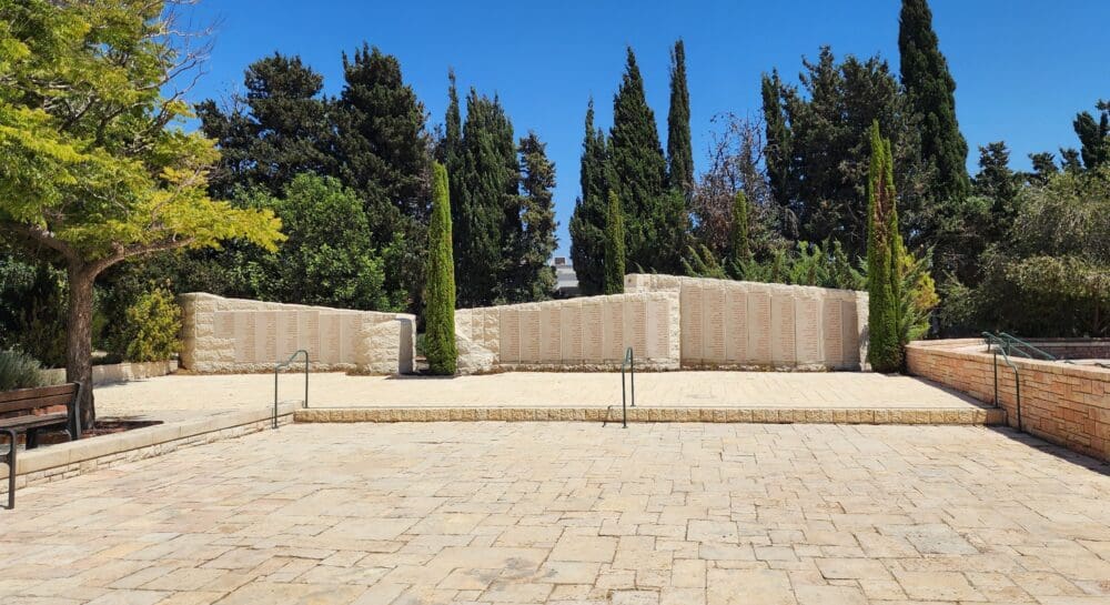 קיר הנצחה של נופלי העדה הדרוזית (צילום: אביגדור קורנבוים)