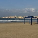 חומות העיר העתיקה והמרינה של עכו (צילום: ירון כרמי)