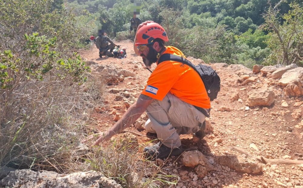 חילוץ דרמטי בכרמל (צילום: יחידת חילוץ "גליל כרמל")