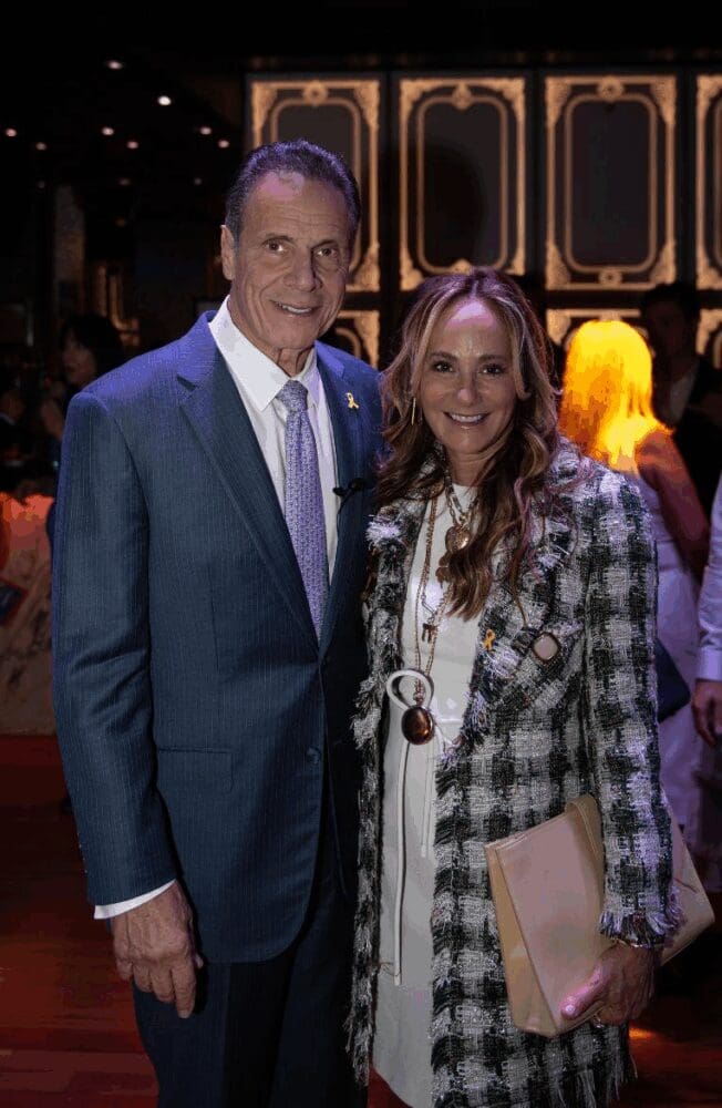 Lisa Fields Lewis and Andrew Cuomo (אלבום פרטי - ליסה פילדס)