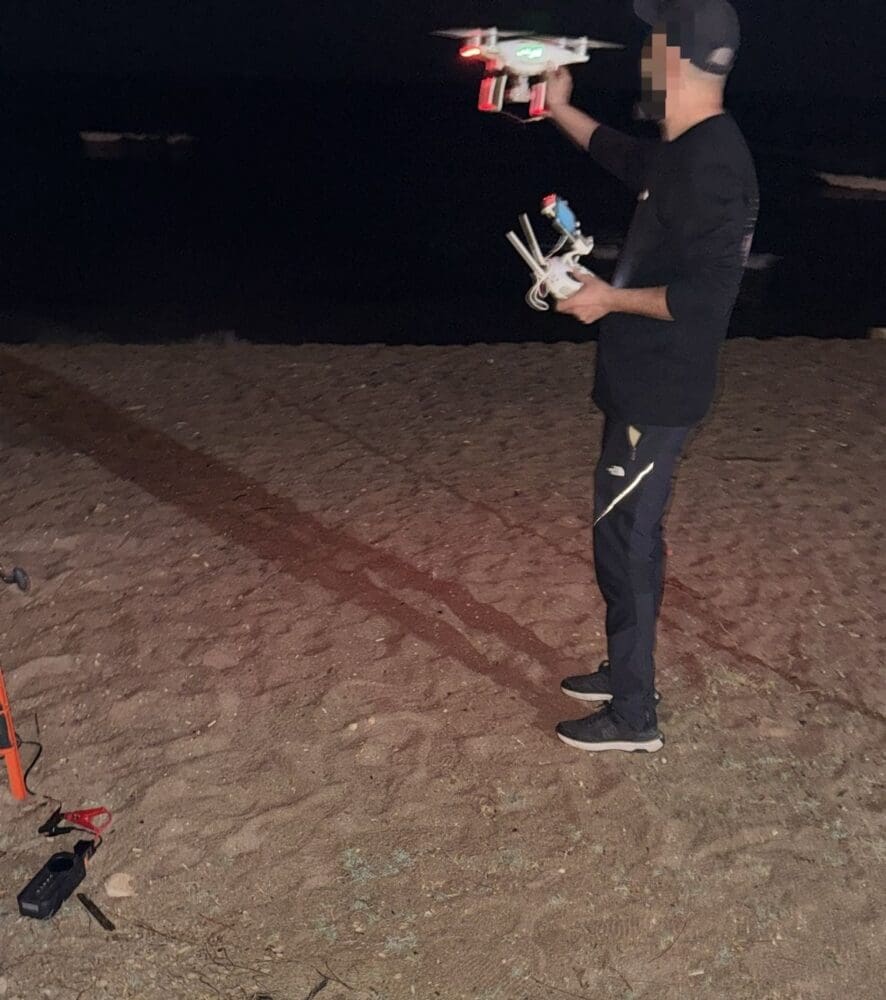 דייג באמצעות רחפן (צילום: עיריית חיפה)