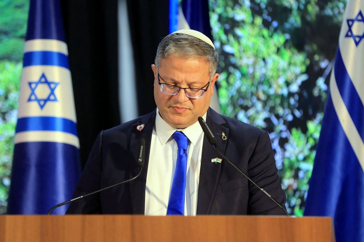 איתמר בן גביר • 15 שנים לאסון השריפה בכרמל  (צילום: דוברות שירות בתי הסוהר).