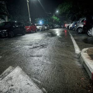 גשם, כביש, הצפה, שלולית, חורף, סכנה, רטוב, כרמל, דצמבר
