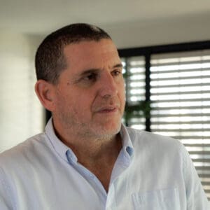 אסיף איזק, ראש המועצה האזורית חוף הכרמל (צילום: חי פה-TV)