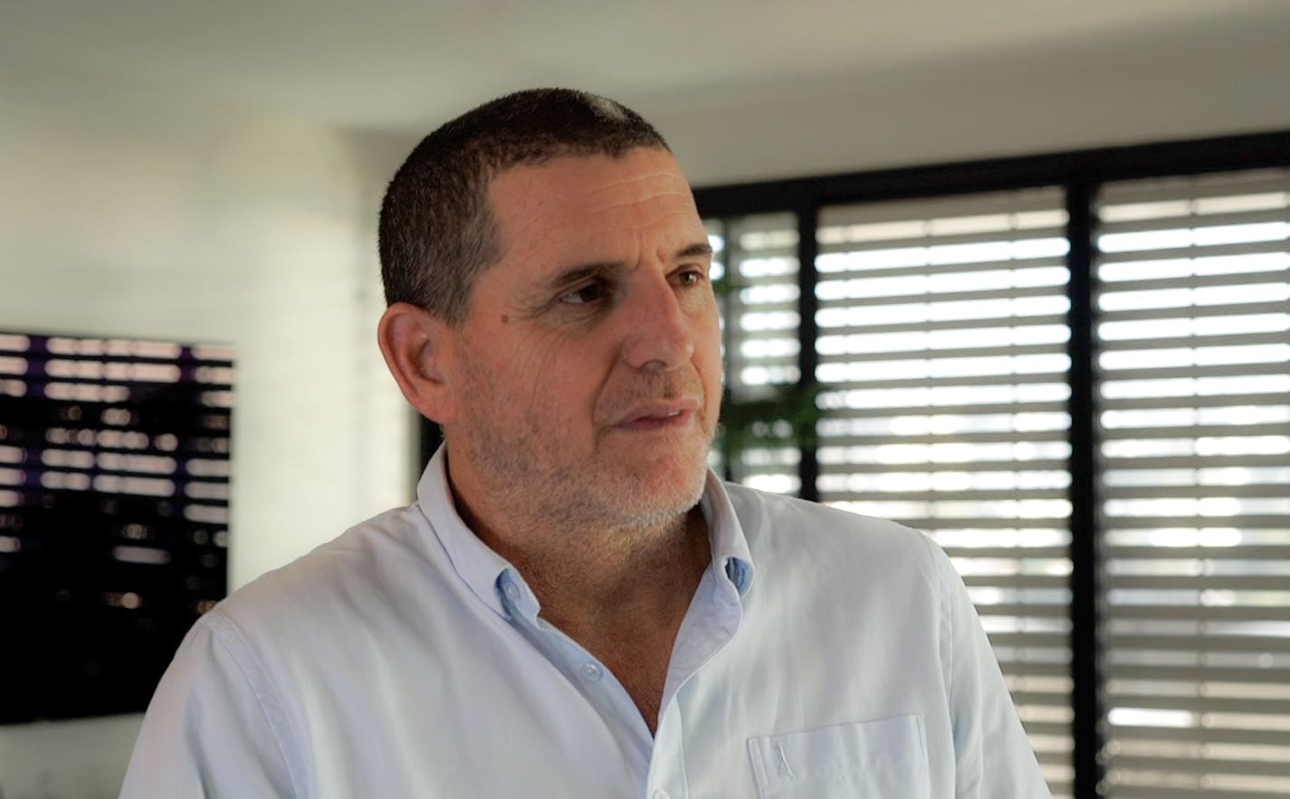 אסיף איזק, ראש המועצה האזורית חוף הכרמל (צילום: חי פה-TV)