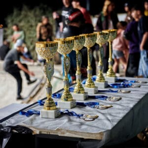 סקייטבורד, פעילות גופנית, נוער, רחוב, כפיר בן ארי, אליפות ישראל, פארק הכט, סקייטפארק, אליפות ישראל, חיפה, ספורט אתגרי, החלקה, נערה, צוות, אירוע ספורט, קסדה, מיגון, בטון, גרפיטי, אקסטרים, תחרות, אורבני, תרבות רחוב, צילום פעולה