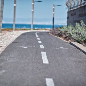 ים, חוף, כחול, טיילת, חולדה, בה״ד, בת גלים, שמש, שביל אופניים, דו גלגלי