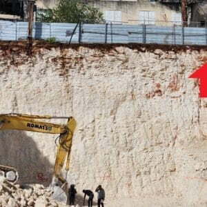 מורדות הכרמל – אור אדום להר הירוק