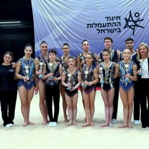 הישגים מדהימים ל"מעופפי חיפה" בגביע איגוד ההתעמלות באקרובטיקה 2026 (צילום: גילי ביג׳רנו "מעופפי חיפה").