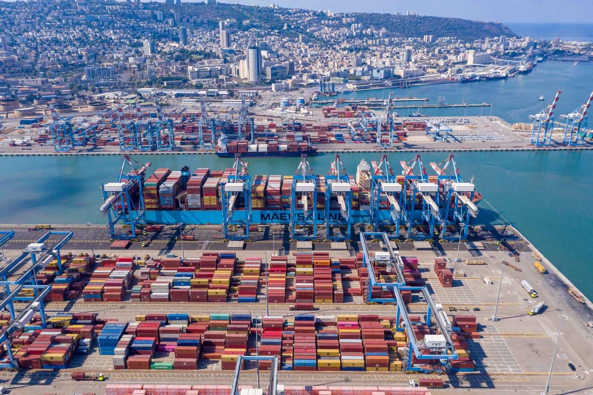 נמל חיפה (צילום: ליאור פתאל)