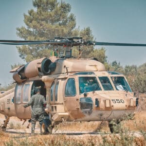מסוק ינשוף (בלק-הוק) של חיל האוויר (צילום: שרון לייבל)