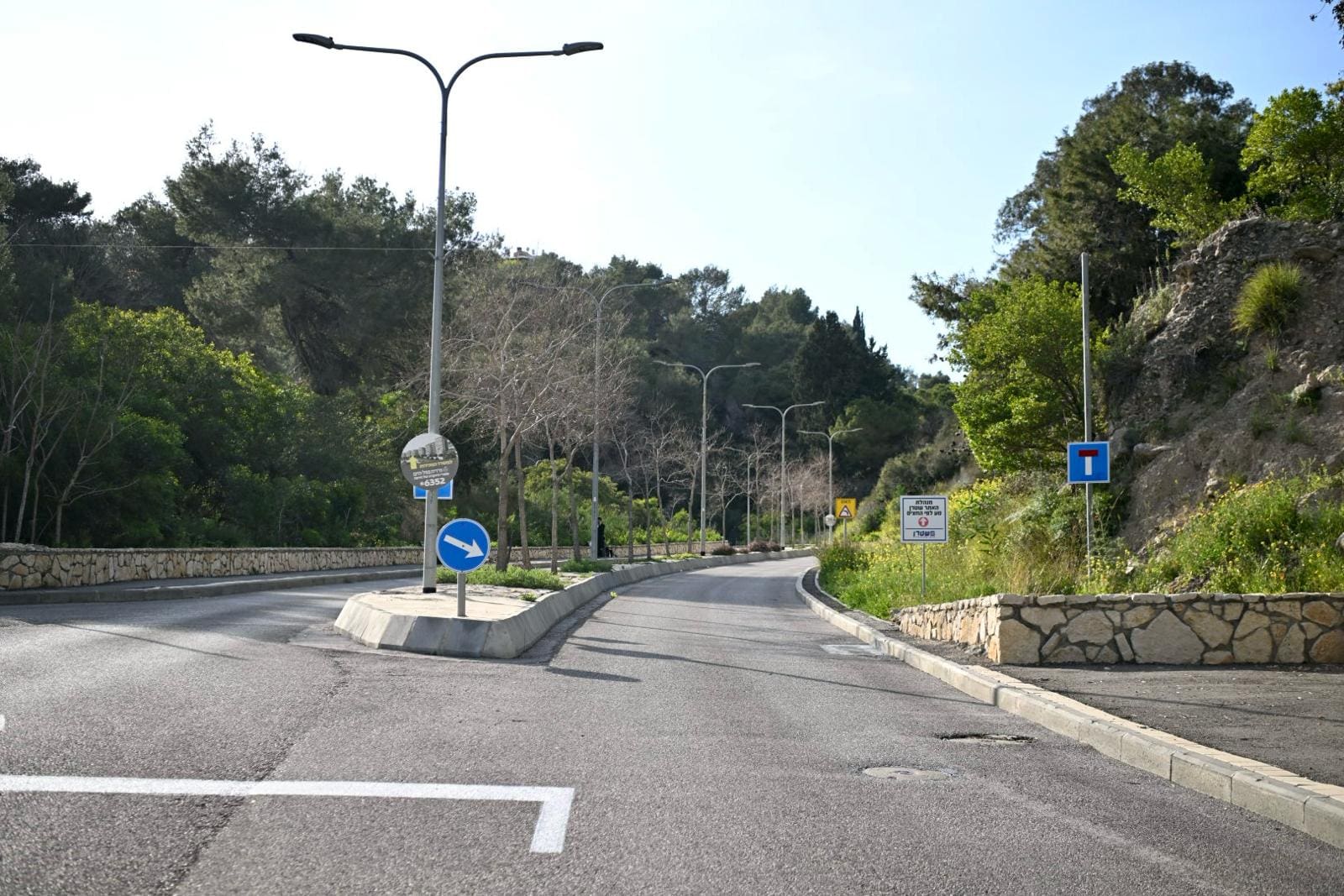 כביש אריאל שרון המחבר בין שכונת ורדיה למורדות גאולה (צילום: ראובן כהן - ע.חיפה)
