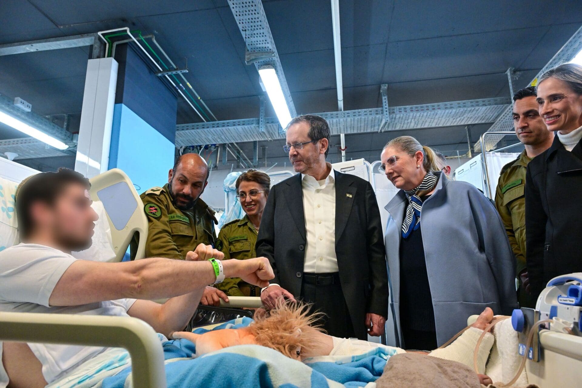 ביקור נשיא המדינה בבי"ח ברמב"ם (צילום: קובי גדעון / לע״מ)