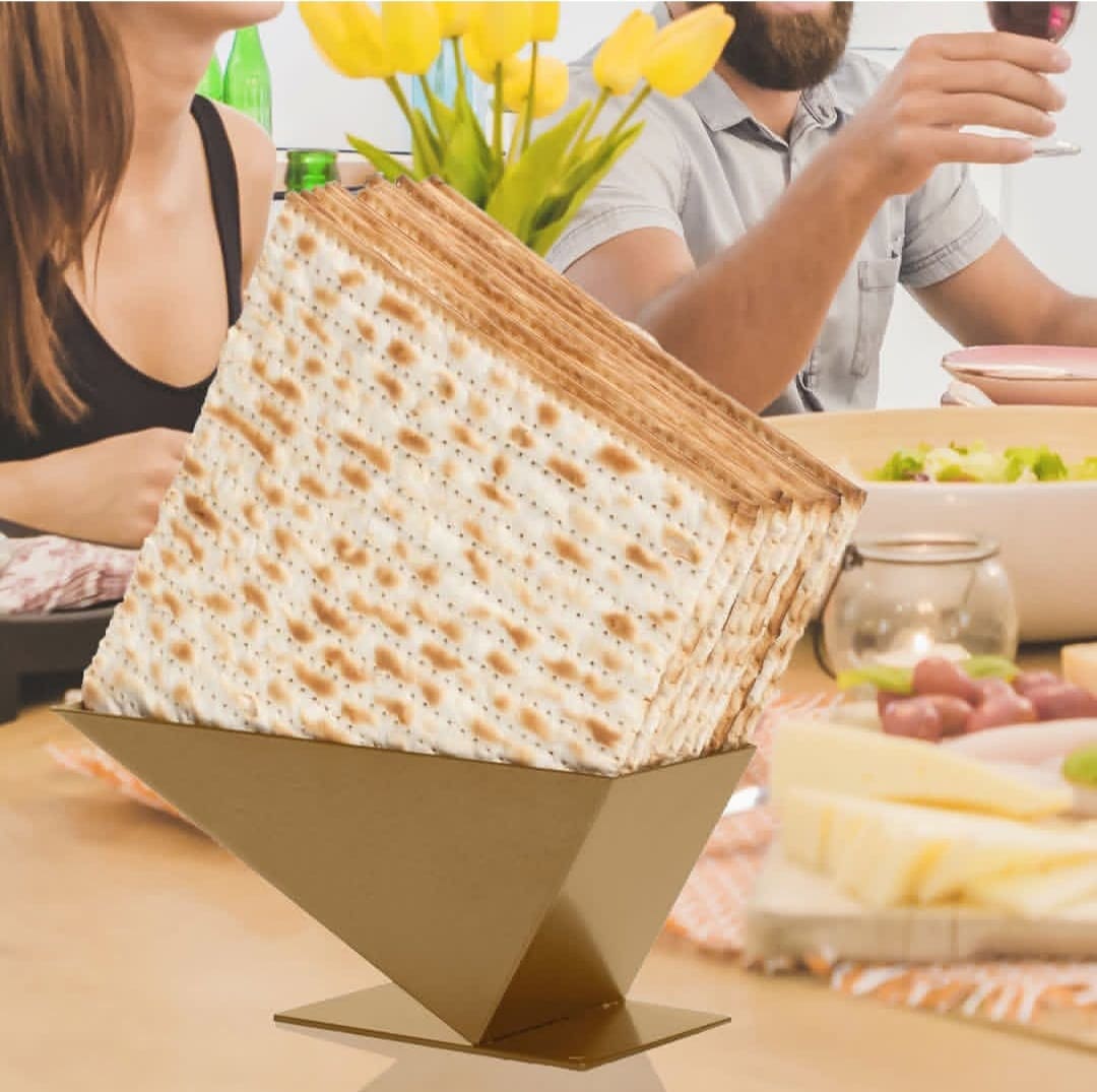 פריטים מתוך יריד המתנות במוזיאון חיפה לאמנות. (צילום מוזיאוני חיפה)