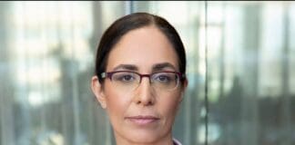 רותי שוורץ - יו״ר הוועדה המחוזית לתכנון ובנייה חיפה (צילום: אלבום אישי)