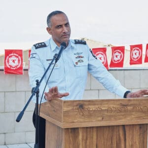 כבאות, הצלה, נציב, רבטפסר, מפקד, קצין, כבאי, הנהגה, חירום, בטיחות, שירות, אש, חילוץ, סמכות, אחריות, ציבורי, מדים, רשמי, מקצועיות, ארגון, ממשל
