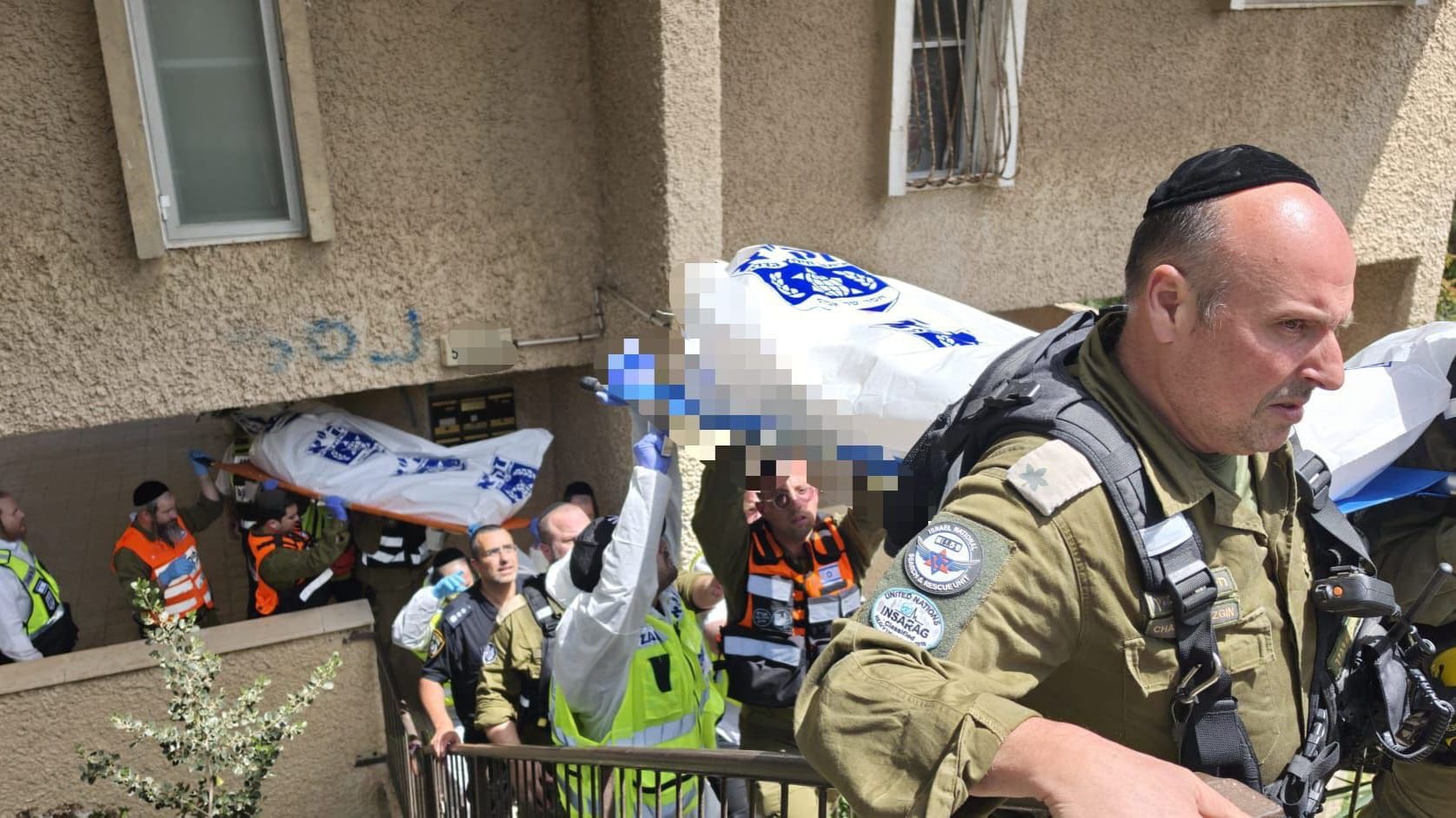 ארבעה הרוגים מפגיעת טיל איראני בחיפה (צילום: זק"א)