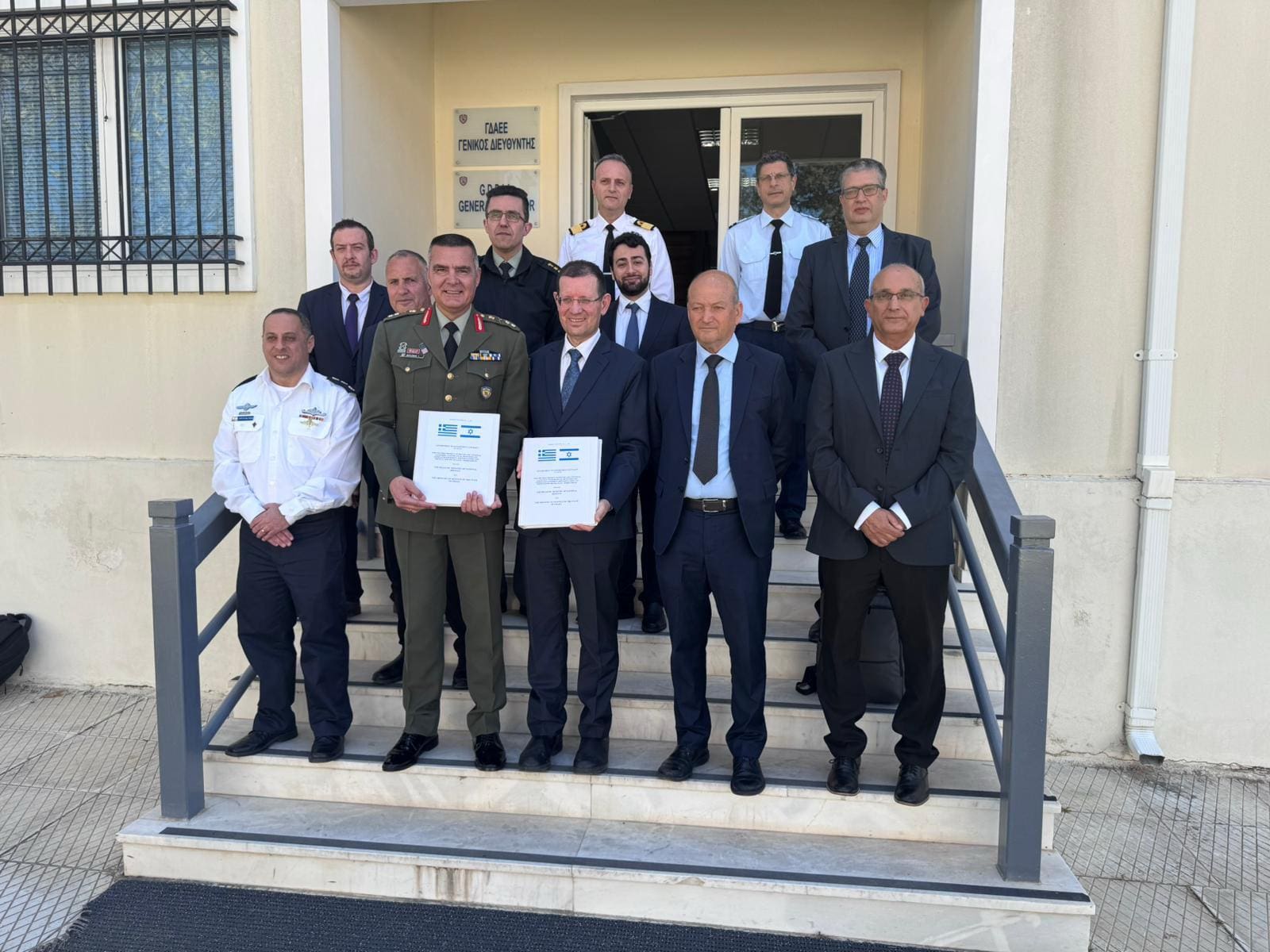עסקת ענק בין ישראל ליוון (צילום: משרד ההגנה היווני)