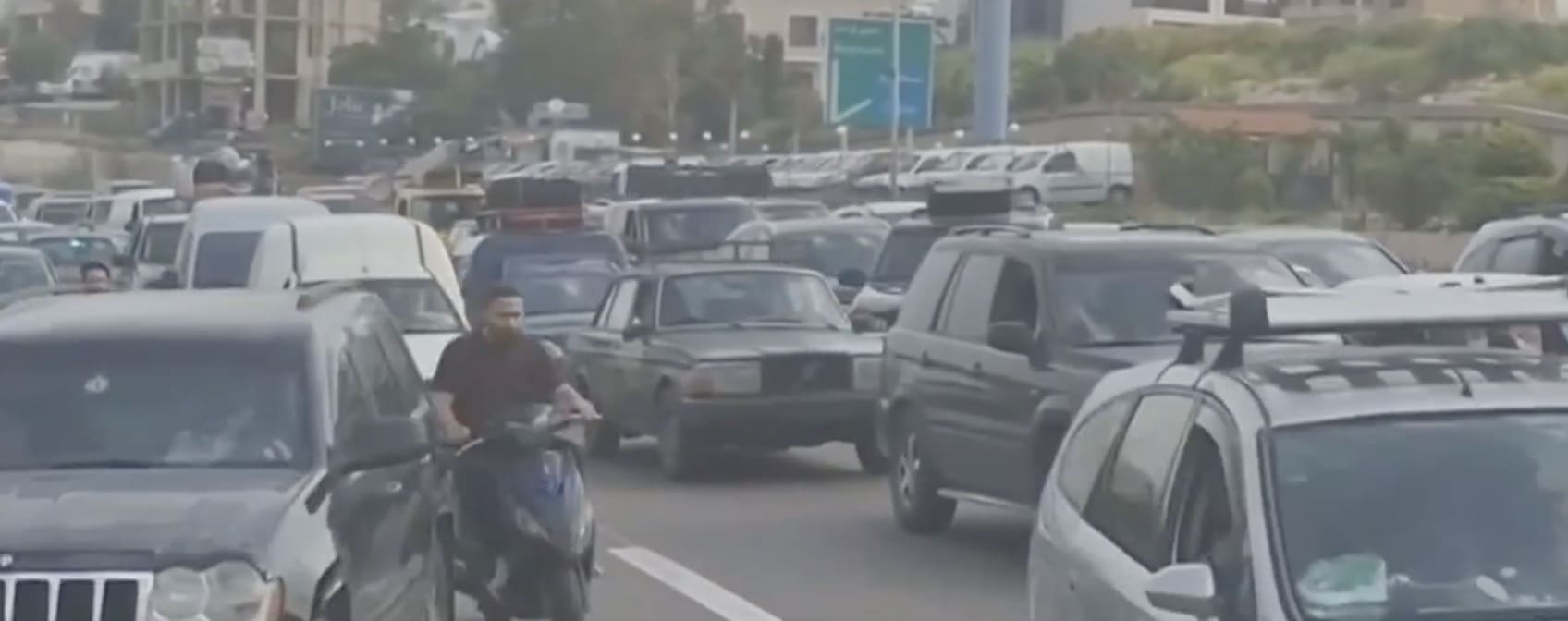 אתר אלמנאר של חיזבאללה מדווח על נהירה דרומה של עשרות אלפי תושבים שפונו מבתיהם - 17/4/26 (צילום: רשתות ערביות בלבנון)