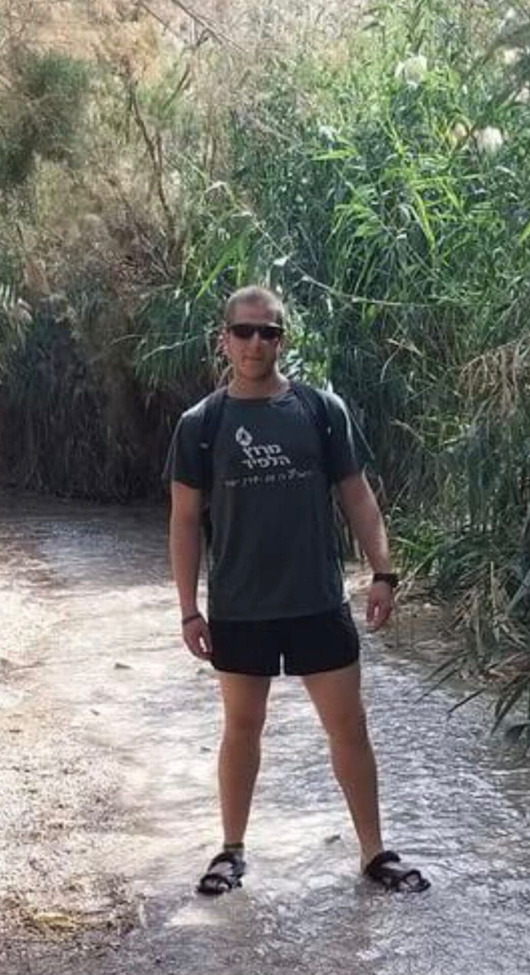 אסיף באחד מטיוליו (הצילום באדיבות המשפחה)