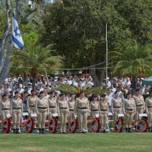 מסדר, חיל הים, זיכרון, עצמאות, חלל, חללי צה"ל, חרבות ברזל, טבח, טקס צבא, לוחם, לוחמת, לוחמים, מצבה, מסדר, נפלו, נפל, נופלים, קבורה צבאית, קבר, תפילה, זיכרון, ניחום אבלים