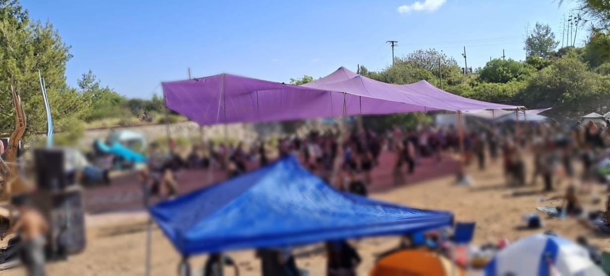 מסיבת טבע לא חוקית ליד ג'למה (צילום: משטרת ישראל)