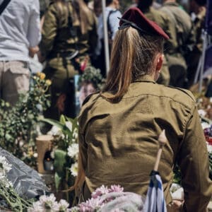מסדר, חיל הים, זיכרון, עצמאות, חלל, חללי צה"ל, חרבות ברזל, טבח, טקס צבא, לוחם, לוחמת, לוחמים, מצבה, מסדר, נפלו, נפל, נופלים, קבורה צבאית, קבר, תפילה, זיכרון, ניחום אבלים, חיילת, צנחנים, כומתה אדומה, שירות נשים