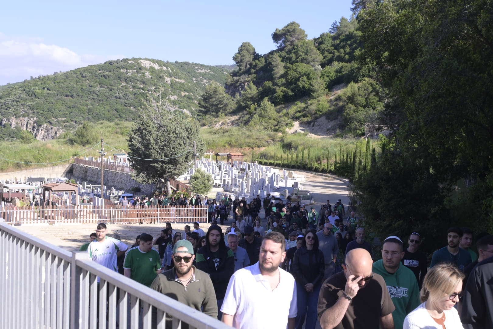 דניס נפטר אוהד שרוף של מכבי חיפה סל. נפטר ממחלת הסרטן(צילום חגי תא אברהם)
