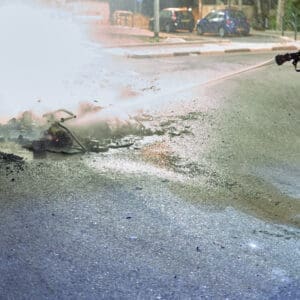 כבאות והצלה, כבאית, רכב חירום, מבצעים מיוחדים, לוחמי אש, רכב חילוץ כבד, משאית כיבוי, רכב סער, ציוד חילוץ, חילוץ לכודים, אירוע חירום, חילוץ מיוחד, רכבל,  גובה, רכבל, גובה, פארק הכרמל, סנפלינג, עגורן, מנוף, צוק, יל״מ, חילוצים מיוחדים, היחידה