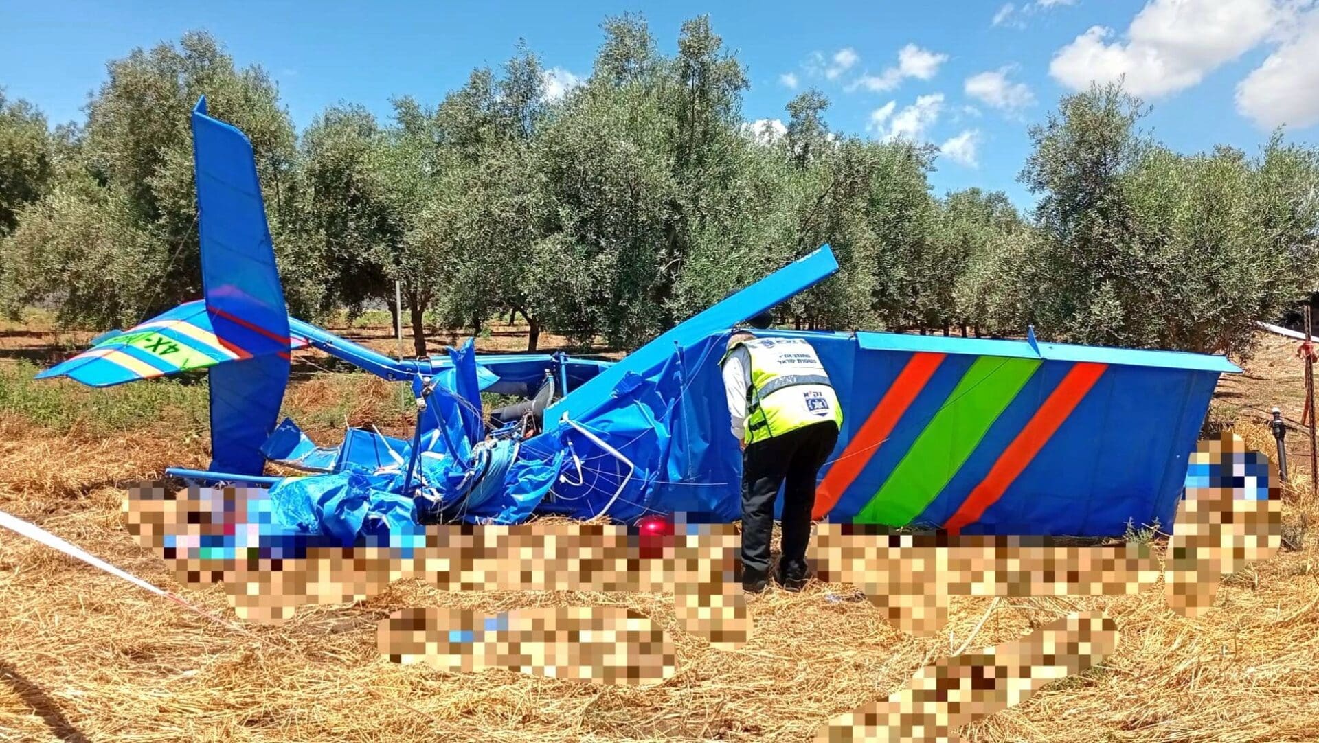 שני גברים נהרגו בהתרסקות מטוס קל סמוך לתל עדשים 24/5/26 (צילום: דוברות זק״א)