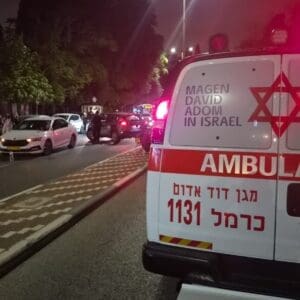 תאונת דרכים בשדרות מוריה בחיפה: הולכת רגל נפצעה קשה 25/5/26 (צילום: תיעוד מבצעי מד״א)