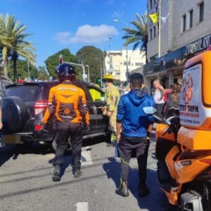 שלושה נפצעו בתאונת דרכים בקרית מוצקין 26/5/26 (צילום: איחוד הצלה)