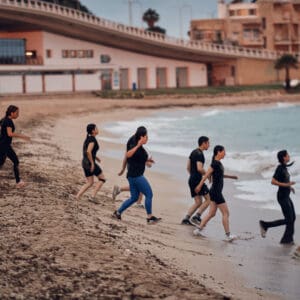 גיבוש, אישה, נשים, חיילת, חיילות, מועמדים, חיל הים, חוף, בת גלים, חיפה, חול, ים, מים, שחייה, ריצה, עמידה, ספורט, גלים, שמיים, יום, אנשים, אימון, ספורטאים, מדריכים, צבא, הגנה, ספורט, כושר, בריאות, מיונים, מיון, סינון, חיל הים, בה״ד חיל הים